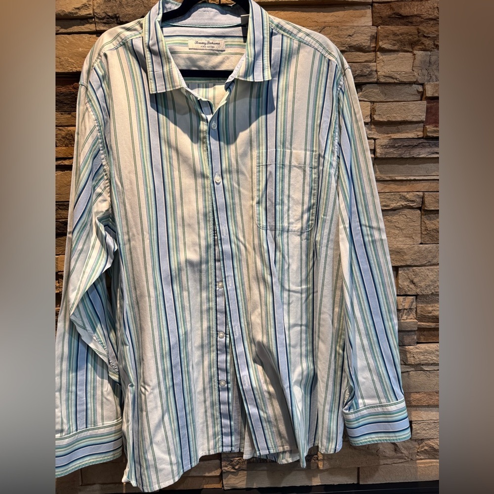 Tommy Bahama 100% Pima Cotton Long Sleeve button up XXL